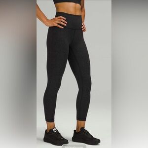 Size 6 Lululemon High  Rise  Wunder Train legging, crunch black